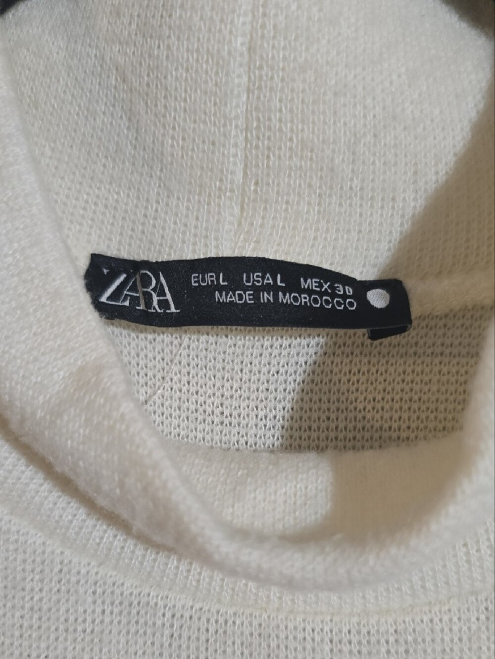 #16. Zara Knit Contrast Poplin Midi Dress - Picture 6 of 8